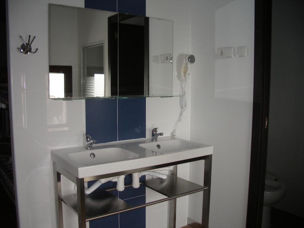 Hostel El Castillo Aninon Phòng bức ảnh